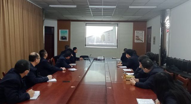 濟濰高速第二駐地辦組織員工觀看 《生命至上 警鐘長鳴》安全生產(chǎn)警示教育片