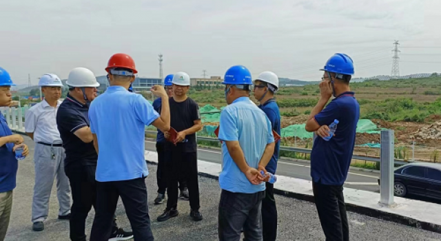 山東高速咨詢集團蒞臨濟廣高速濟菏改擴建項目觀摩